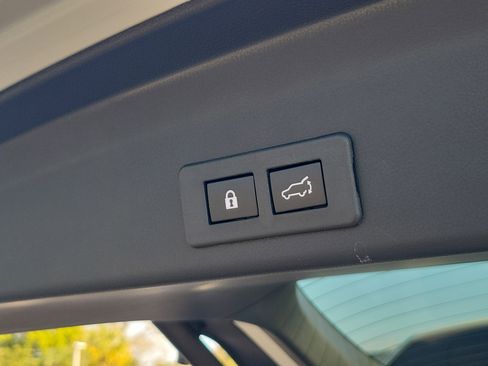 Certified 2024 Subaru Ascent Touring image 14