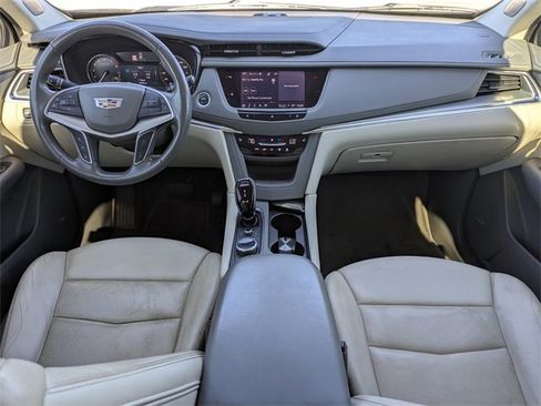 Used 2021 Cadillac XT5 Premium Luxury image 15