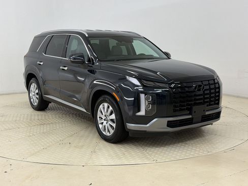 Used 2024 Hyundai Palisade SEL FWD image 7