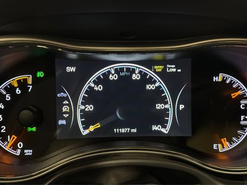 Used 2018 Jeep Grand Cherokee Summit AWD/4WD image 27