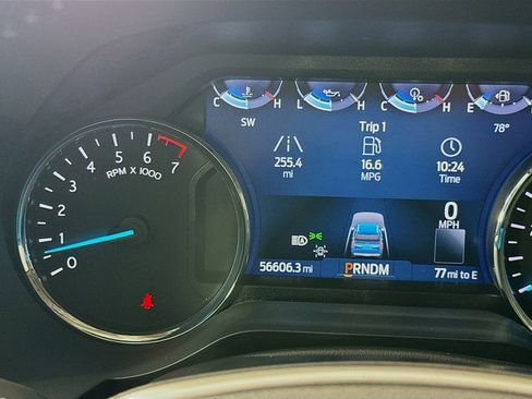 Used 2023 Ford Expedition Max XLT image 13