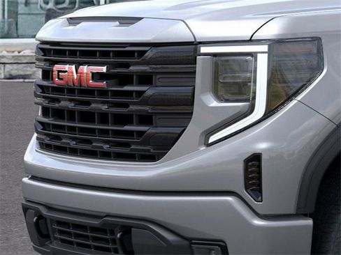 New 2026 GMC Sierra 1500 Elevation image 13