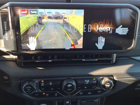 New 2025 Jeep Wrangler Unlimited Rubicon 392 image 9