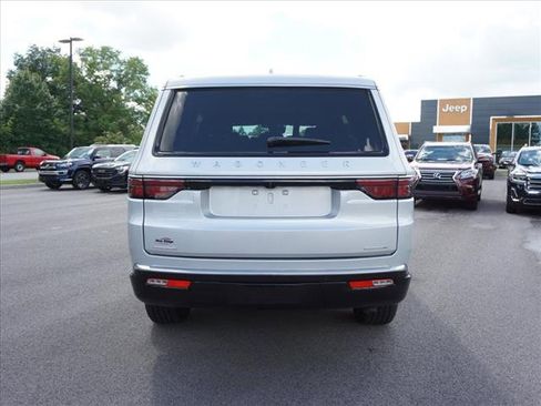 New 2022 Jeep Wagoneer Series III image 28