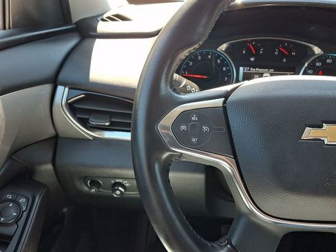 Certified 2019 Chevrolet Traverse LT FWD image 22
