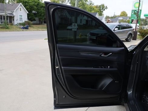 Used 2017 MAZDA CX-5 Grand Touring image 10