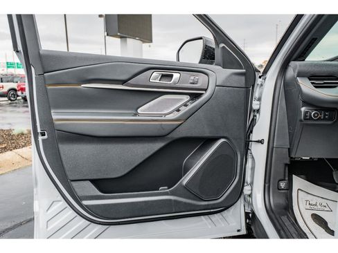 New 2026 Ford Explorer Tremor w/ Tremor Ultimate Package AWD/4WD image 6