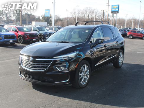 Certified 2024 Buick Enclave Essence w/ Experience Buick Package image 8