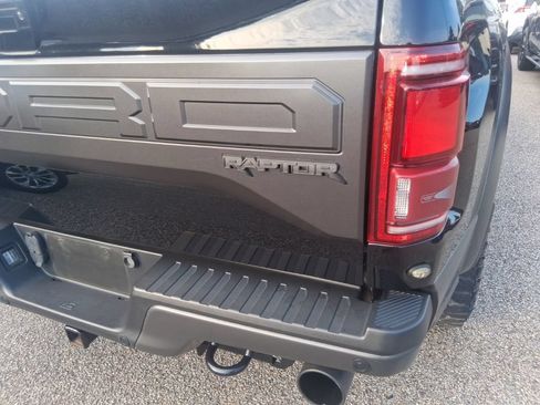 Used 2018 Ford F150 Raptor w/ Equipment Group 802A Luxury AWD/4WD image 18