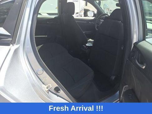 Used 2019 Honda Civic EX image 11