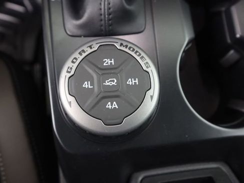 New 2025 Ford Bronco Outer Banks w/ Sasquatch Package image 51