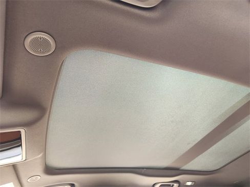 Used 2026 Jaguar F-PACE R-Dynamic S image 23