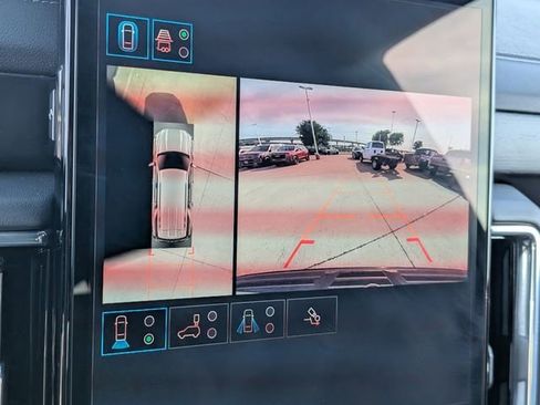 Certified 2025 GMC Yukon Denali AWD/4WD image 14