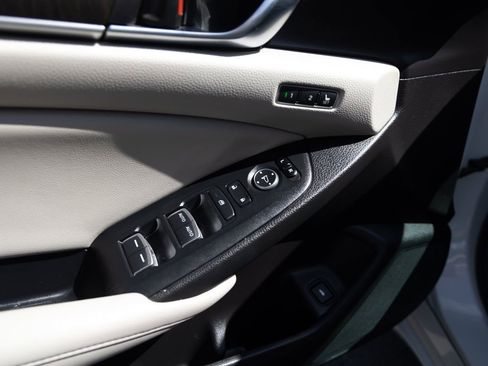 Used 2022 Honda Accord Touring image 15