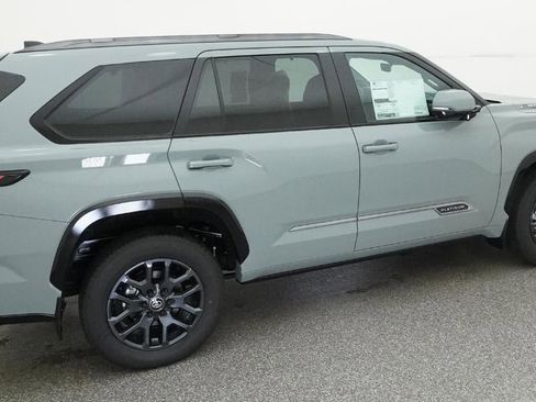 New 2026 Toyota Sequoia Platinum image 10