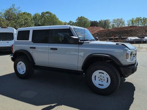 New 2026 Ford Bronco Heritage Edition image 2