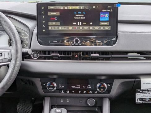 New 2026 Mitsubishi Outlander LE FWD image 16