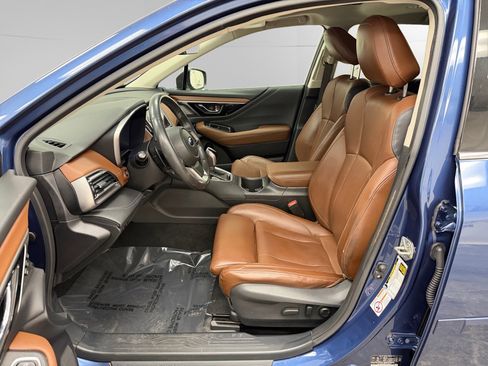Used 2020 Subaru Outback Touring image 9