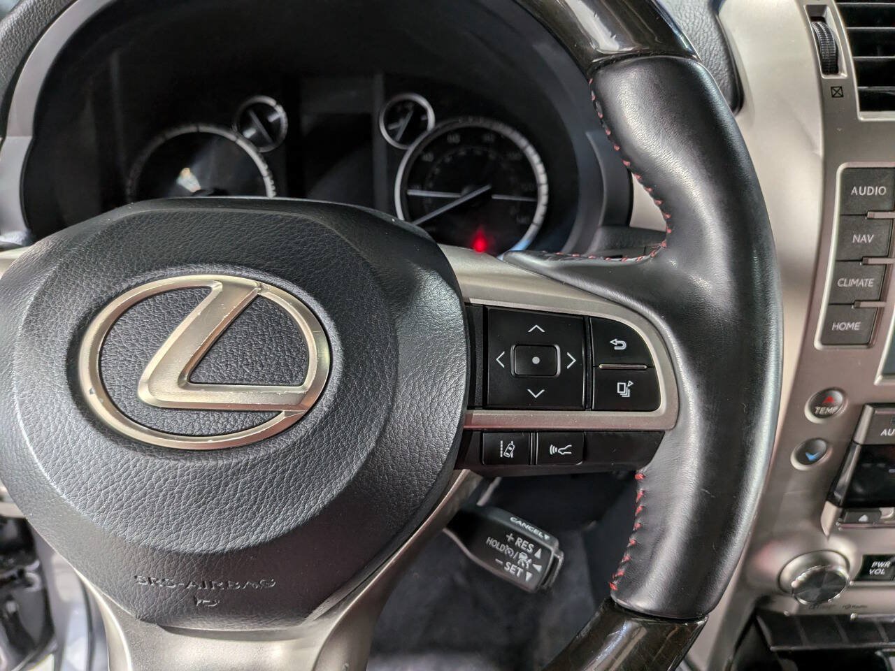 Used 2021 Lexus GX 460 Premium w/ Premium Package AWD/4WD image 36