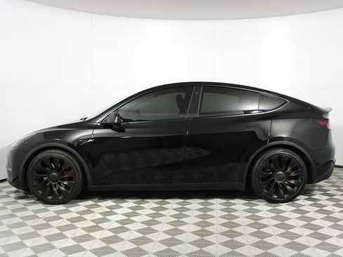 Used 2021 Tesla Model Y Performance image 25