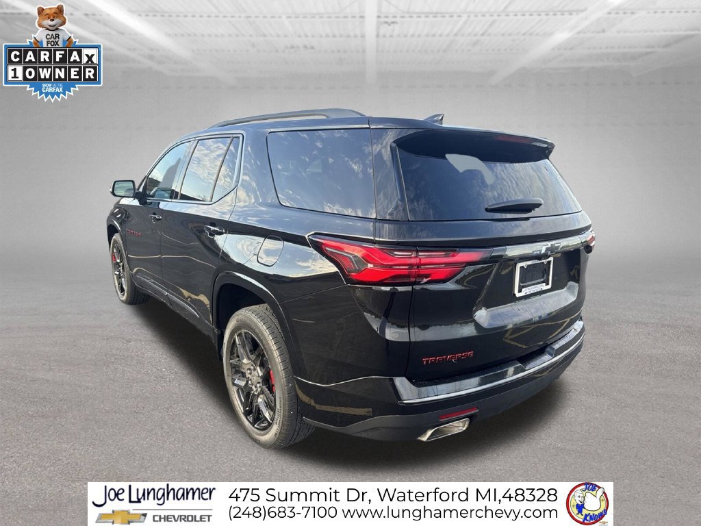 Used 2023 Chevrolet Traverse Premier w/ Redline Edition FWD image 5