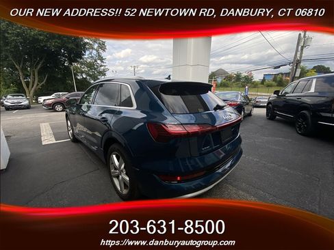 Used 2019 Audi e-tron Premium Plus AWD/4WD image 4
