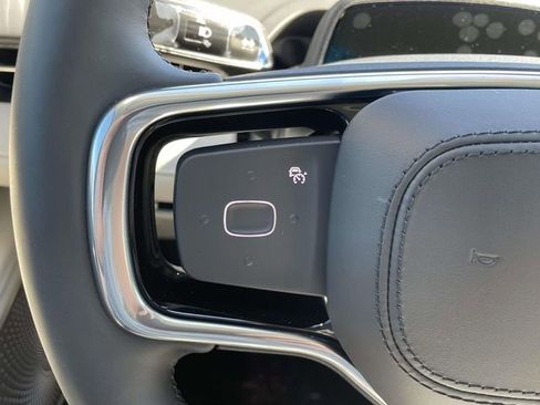 New 2026 Lincoln Nautilus Reserve AWD/4WD image 16