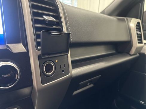 Used 2020 Ford F150 Lariat w/ Equipment Group 502A Luxury image 26