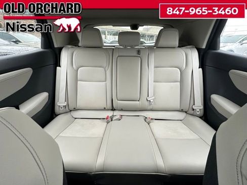 Used 2023 Nissan Ariya AWD image 12