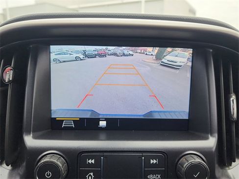 Used 2021 Chevrolet Colorado Z71 image 24