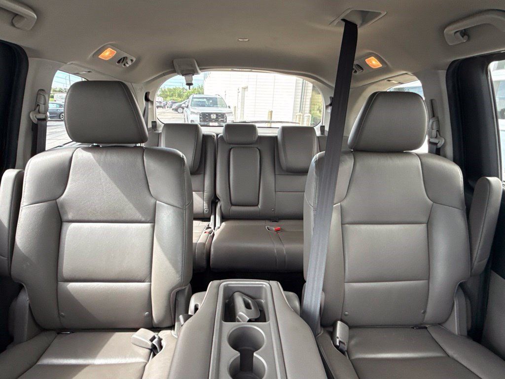 Used 2015 Honda Odyssey Touring image 13