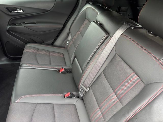 Certified 2024 Chevrolet Equinox RS w/ LPO, Floor Liner Package AWD/4WD image 8