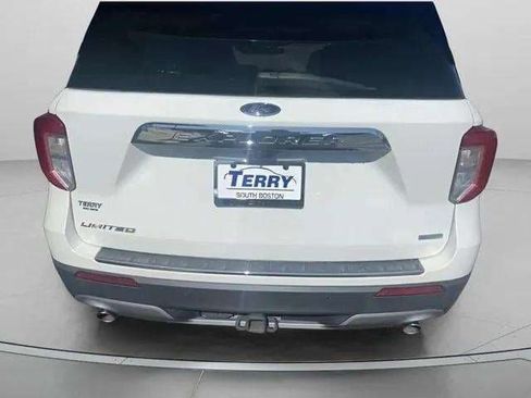 Used 2020 Ford Explorer Limited w/ Class III Trailer Tow Package RWD image 4