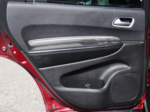 Used 2019 Dodge Durango SXT image 29