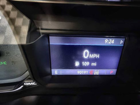 Used 2019 GMC Sierra 1500 Elevation w/ Elevation Value Package AWD/4WD image 10