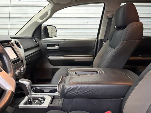 Used 2019 Toyota Tundra SR5 AWD/4WD image 21