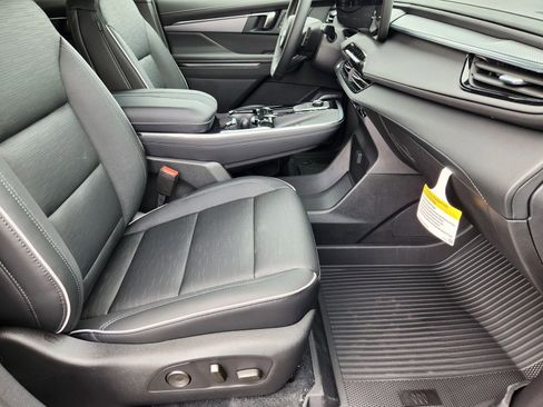 New 2026 Buick Enclave Sport Touring w/ Power Package image 17