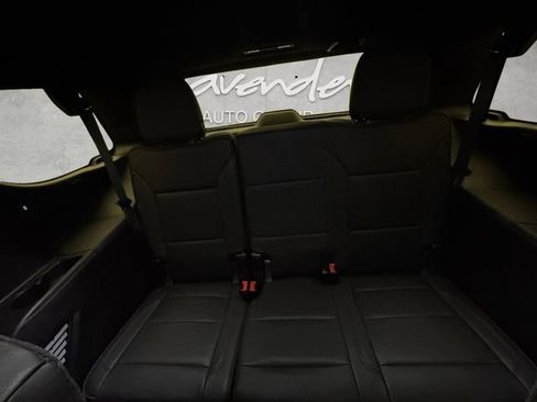 Used 2023 Chevrolet Tahoe High Country image 22