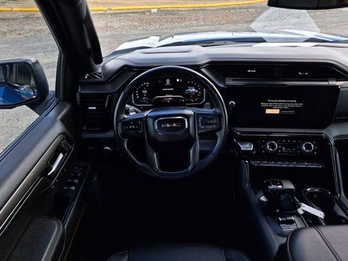 Certified 2023 GMC Sierra 1500 AT4 w/ AT4 Premium Package image 13