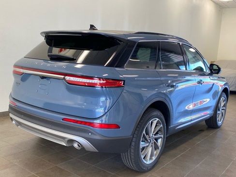 New 2025 Lincoln Corsair AWD w/ Equipment Group 101A image 7