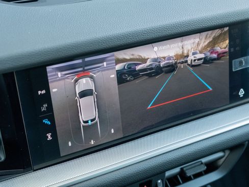 New 2026 Porsche Cayenne image 30