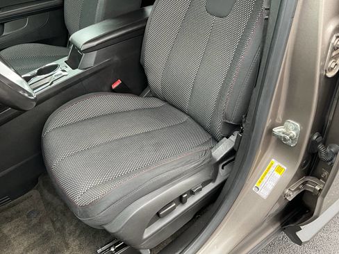 Used 2011 Chevrolet Equinox LT w/ LPO, Protection Package AWD/4WD image 9