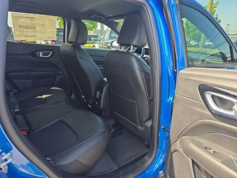 New 2026 Jeep Compass Latitude AWD/4WD image 20