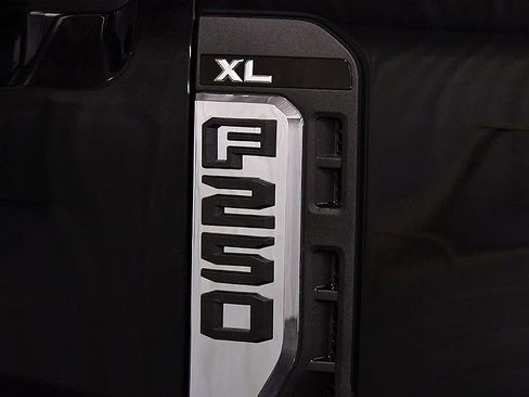 New 2026 Ford F250 XL w/ 360-Degree Camera Package image 10