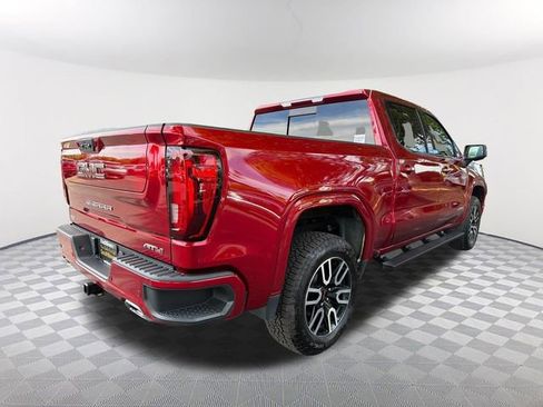 Used 2023 GMC Sierra 1500 AT4 w/ AT4 Premium Package AWD/4WD image 5