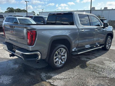 Used 2021 GMC Sierra 1500 SLT RWD image 7