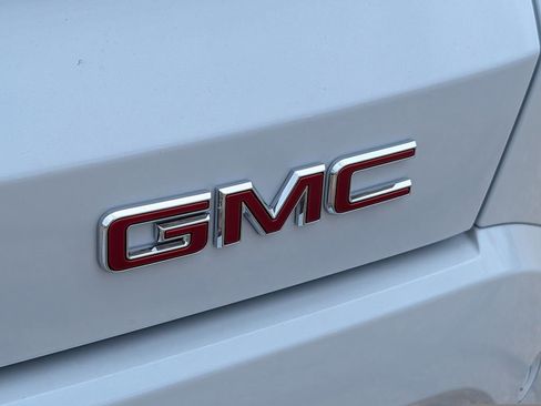 New 2026 GMC Terrain Denali AWD/4WD image 16