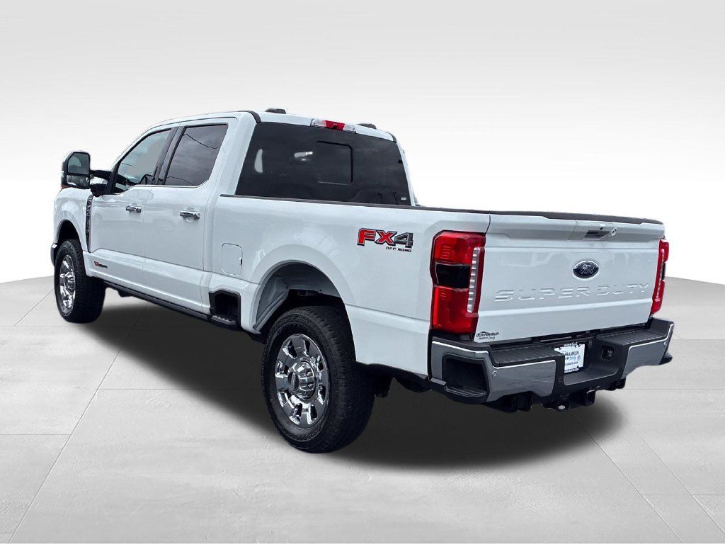 Used 2024 Ford F250 Lariat w/ Lariat Ultimate Package AWD/4WD image 3