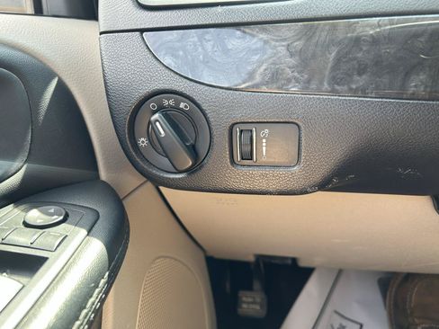 Used 2014 Dodge Grand Caravan SXT w/ Quick Order Package 29G SXT FWD image 25