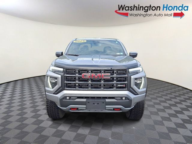 Used 2025 GMC Canyon AT4 w/ Nightfall Edition AWD/4WD image 2